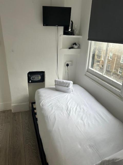 Tony'S House Hotel Londres Habitación foto